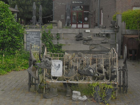 bij herberg de Bonte Haan