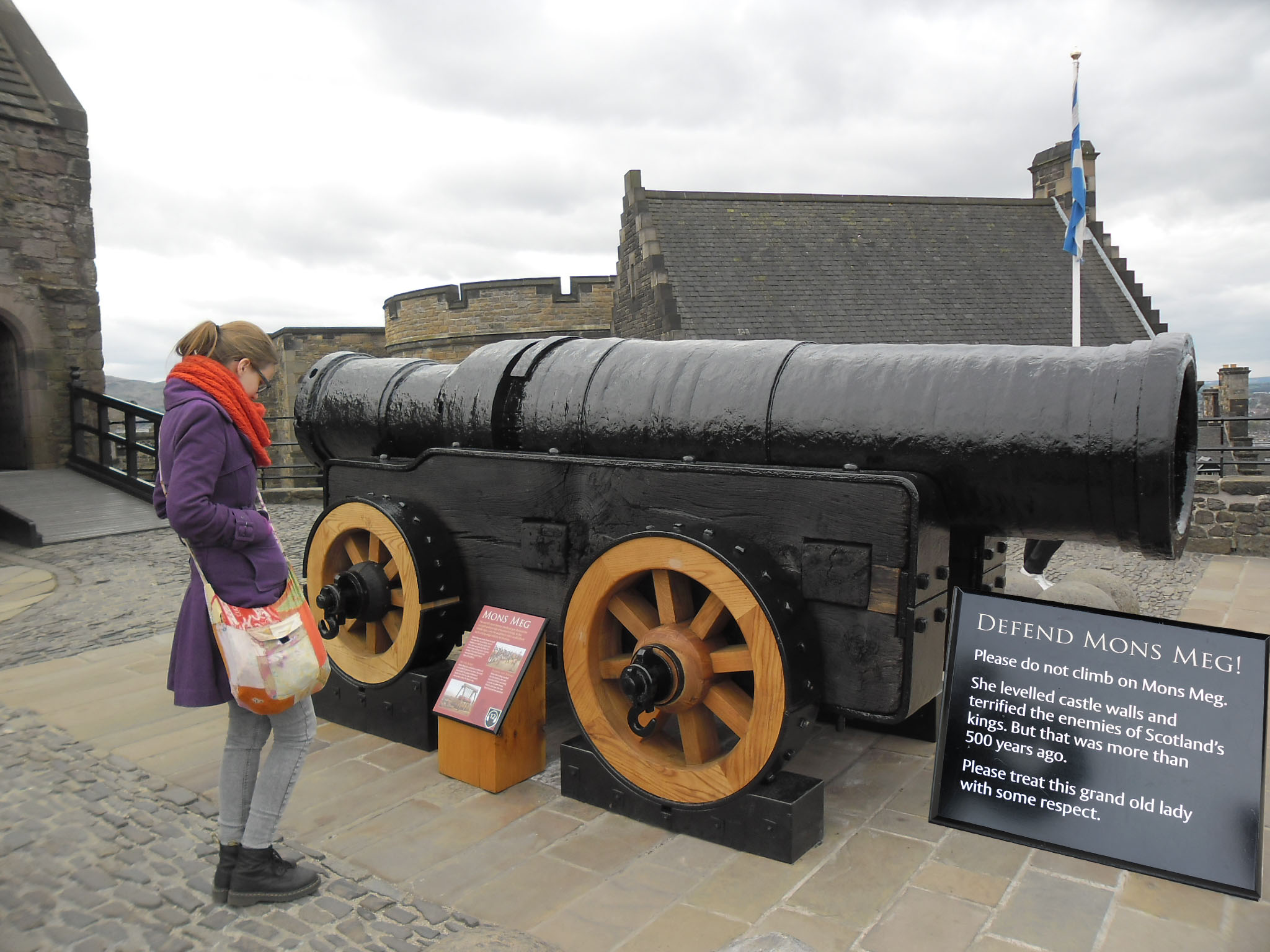defend Mons Meg!