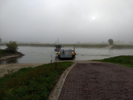 over de IJssel bij Dieren