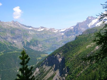 daar is de Oeschinensee weer