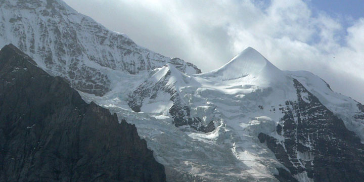 sneeuw op de Jungfrau-keten