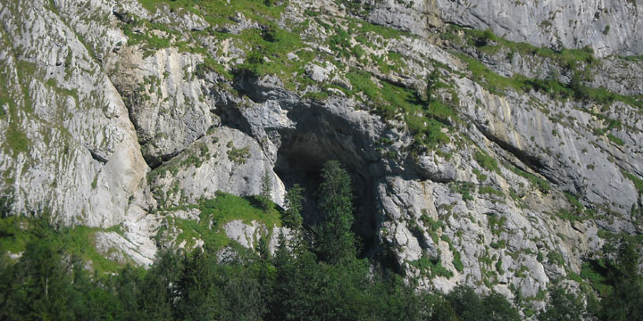 grotten bij de Kornbalmhohle