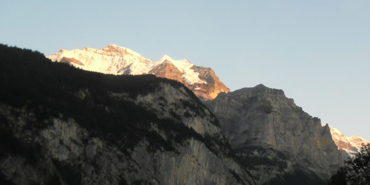 zonsondergang na een mooie dag