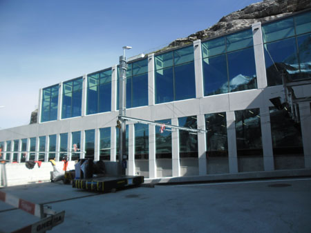 nieuw stationsgebouw