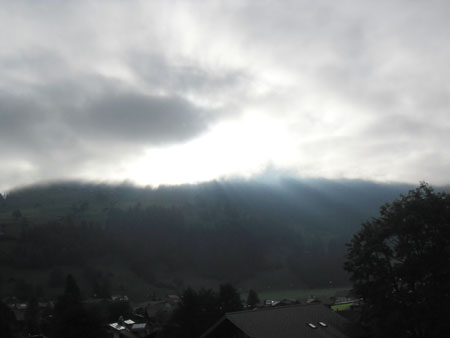 de eerste zonnestralen