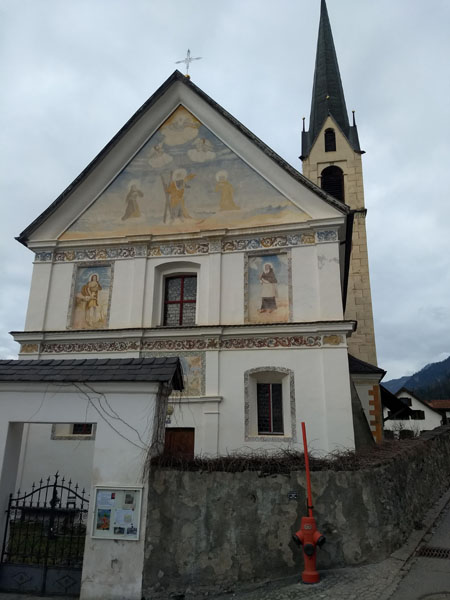 kerk in Almens