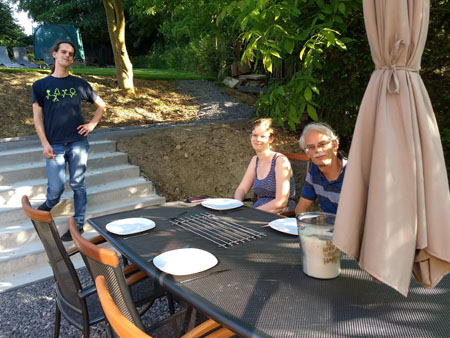 aan tafel