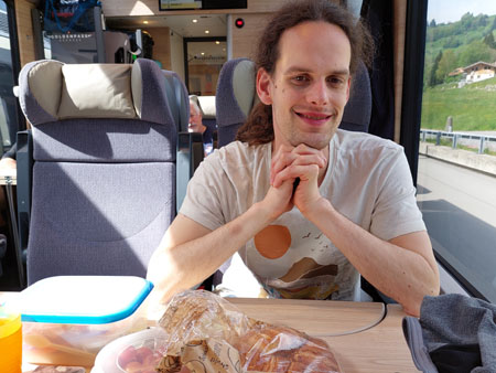 in de trein